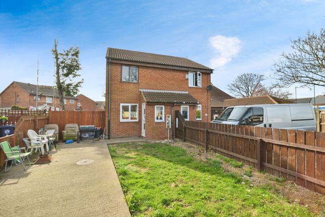 2 bedroom semi-detached house for sale