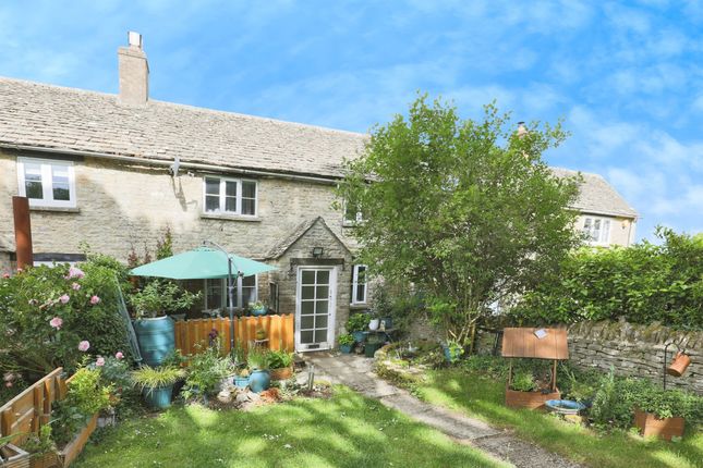 3 bedroom cottage for sale