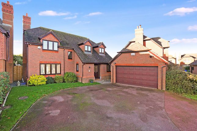 Woodruff Close, Upchurch, ME8 4 bed detached house for sale