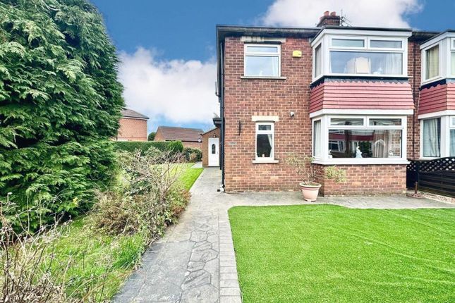 Queens Drive, Stokesley, Middlesbrough 3 bed semi