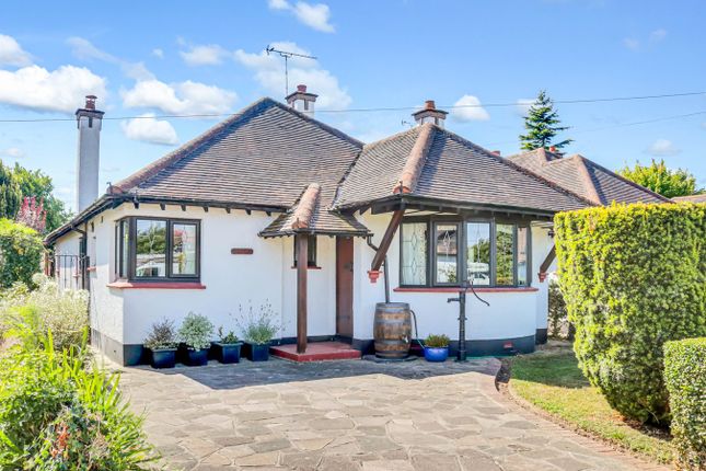 Burlescoombe Close, Thorpe Bay SS1 2 bed detached bungalow for sale