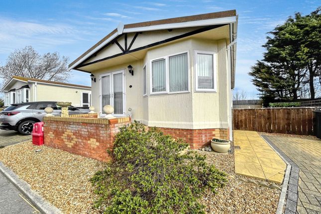 2 bedroom park home for sale