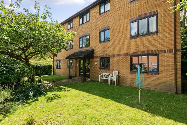 Leigh Road, Eastleigh, Hampshire, SO50 1 bed flat for sale