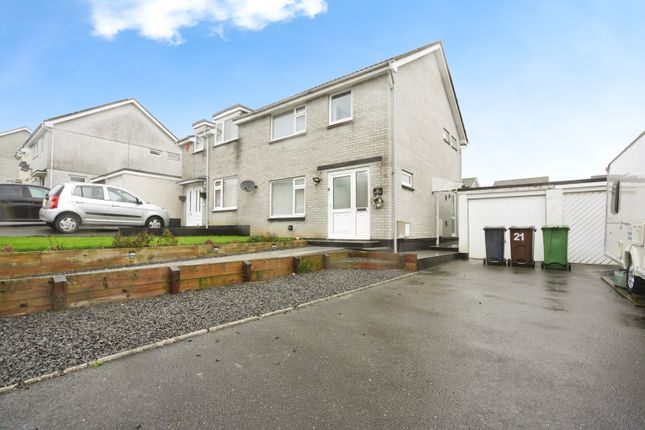 3 bed semi-detached house