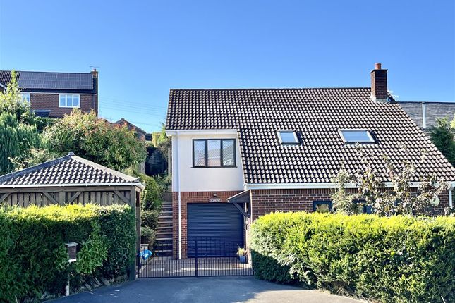 Valley Road, Lydbrook GL17 3 bed detached house for sale