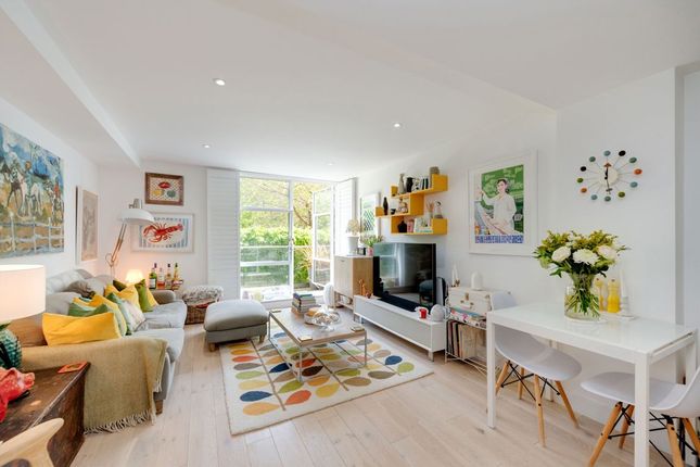 Great West Road, Brentford TW8 1 bed flat for sale