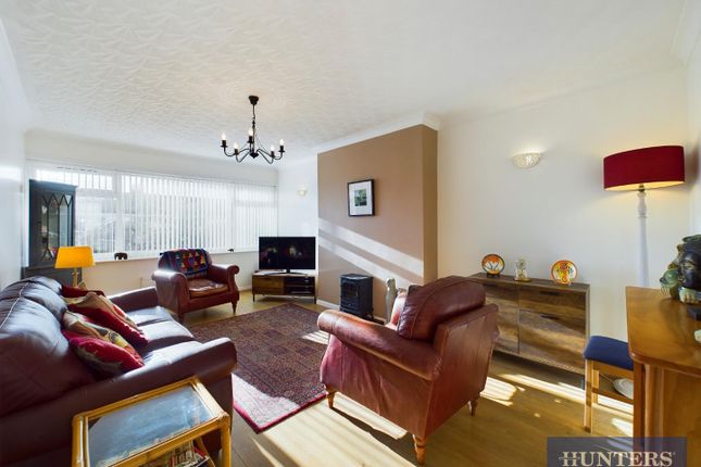 2 bedroom semi-detached bungalow for sale