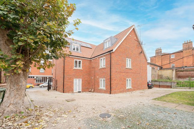 1 bed flat