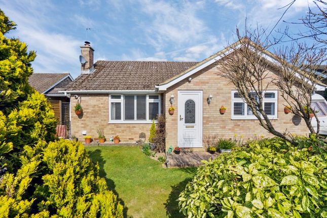 Bayley Gardens, Naphill HP14 3 bed bungalow for sale