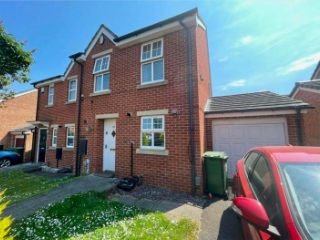 3 bed semi-detached house