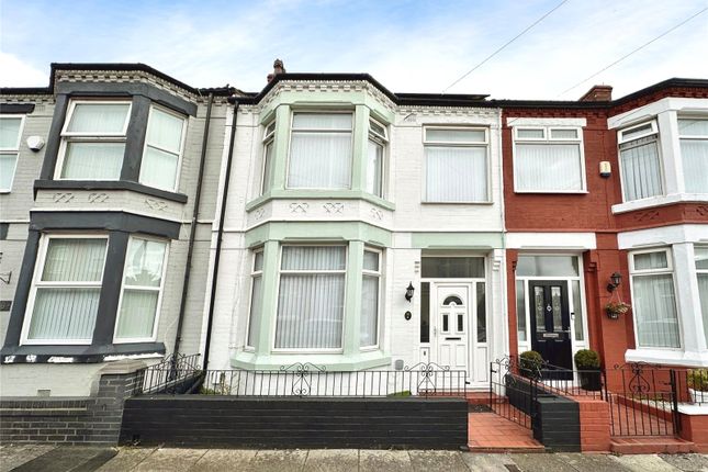 3 bedroom terraced house for sale