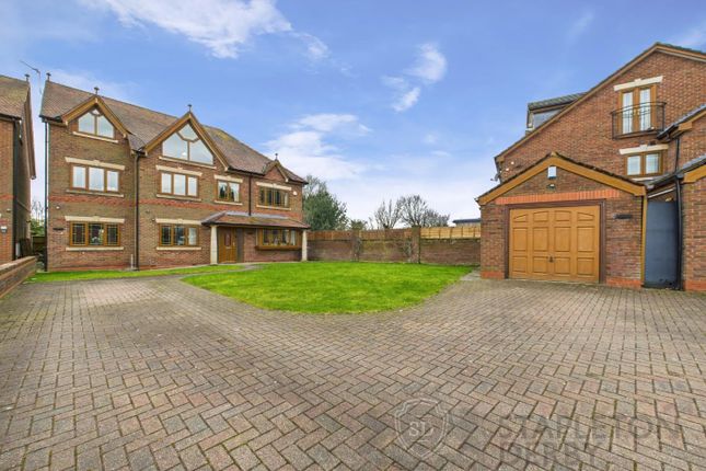 7 bed detached house