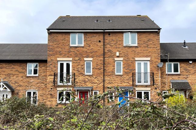 4 bedroom town house for sale