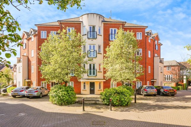 2 bed flat