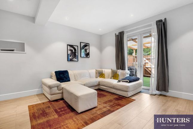 Brent Terrace, London 3 bed terraced house for sale