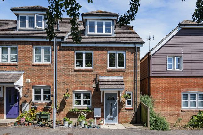 4 bed terraced house