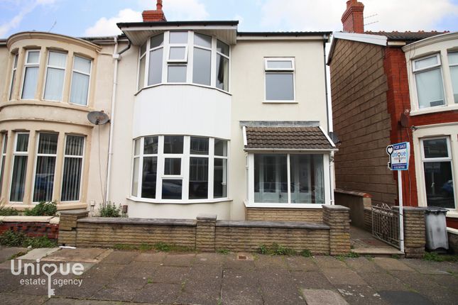Northfield Avenue,  Blackpool, FY1 3 bed semi