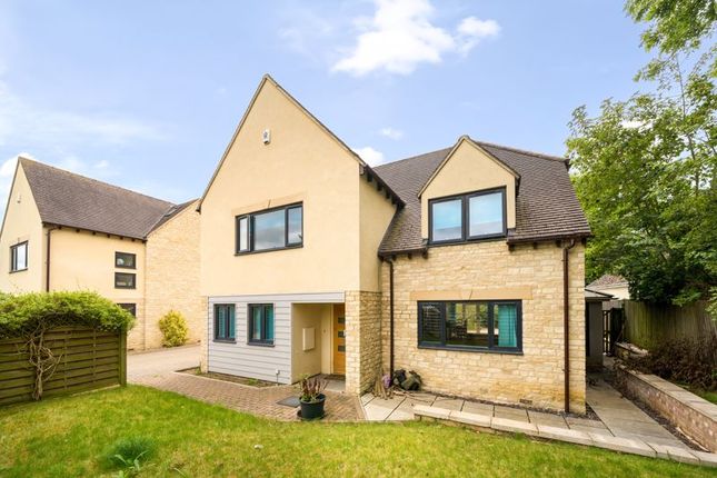 6 bedroom property for sale