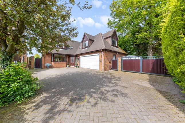Bickley Close, Fearnhead, WA2 4 bed detached house for sale