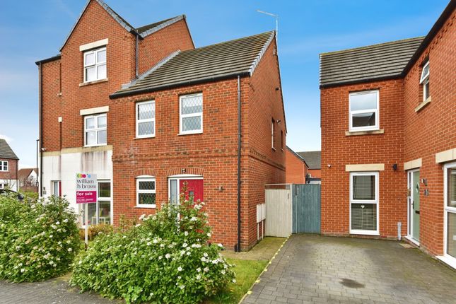 2 bedroom semi-detached house for sale
