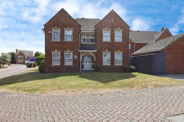 4 bed detached house