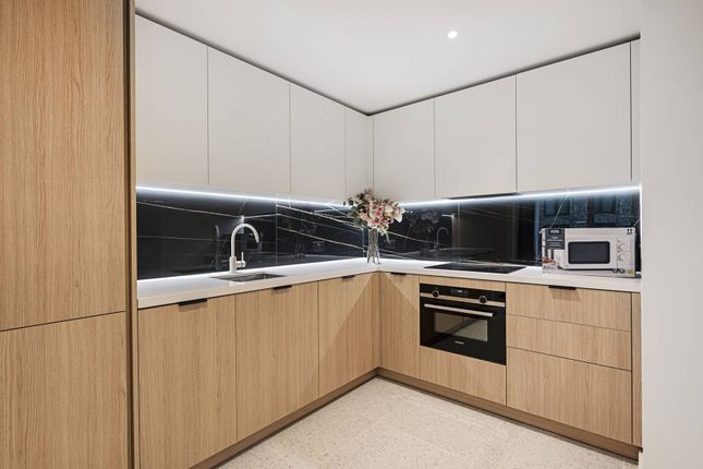 The Silk District, Whitechapel... 1 bed flat for sale