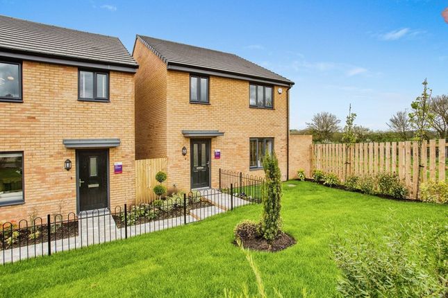4 bed detached house