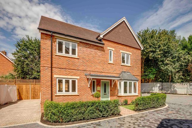 Jubilee Mews, Buckinghamshire HP13 4 bed detached house for sale