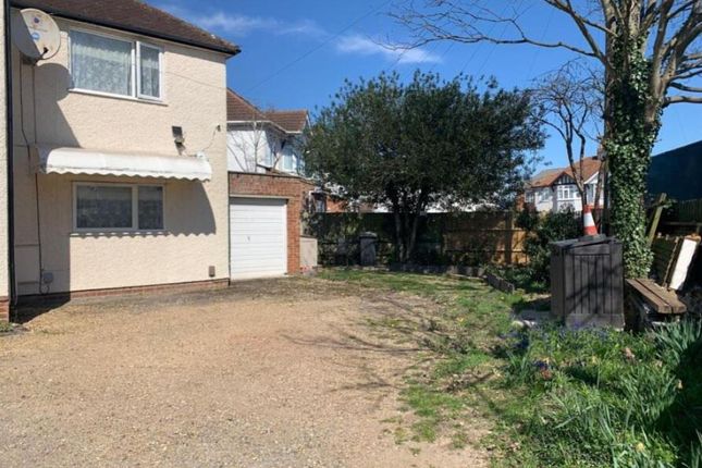 1 bedroom semi-detached house for sale