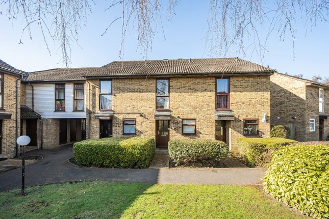 Wellesley Close, Ash Vale GU12 2 bed terraced house for sale