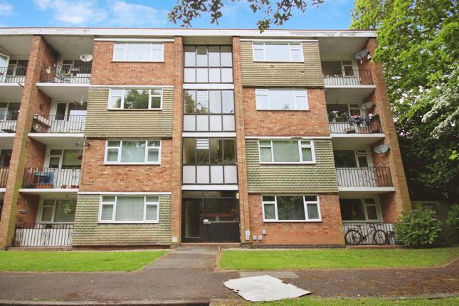 2 bed flat
