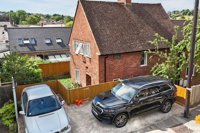 3 bed detached house