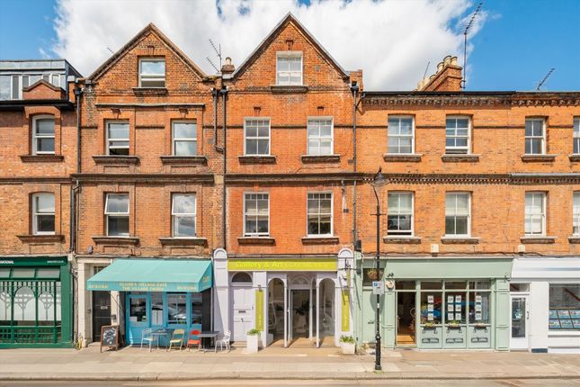Belsize Lane, London NW3 2 bed flat for sale