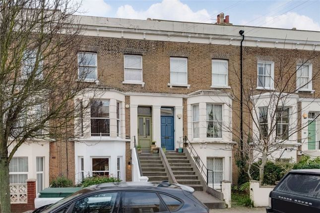 Ellerslie Road, London W12 2 bed flat for sale