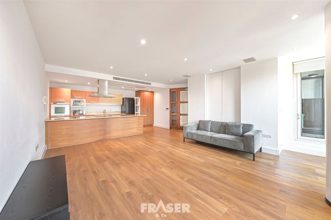 3 bed flat