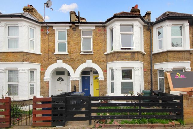 Petersfield Road, W3 1 bed flat for sale