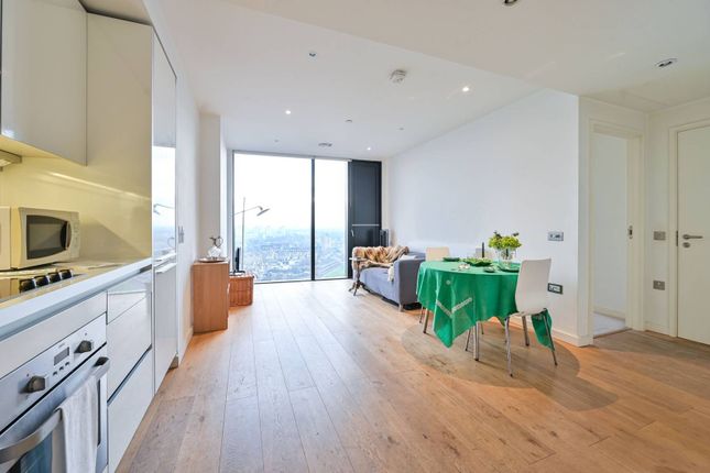 Walworth Road, Elephant and Castle... 1 bed flat for sale