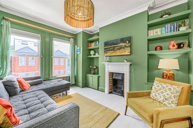 Leverson Street, Furzedown, SW16 4 bed flat for sale