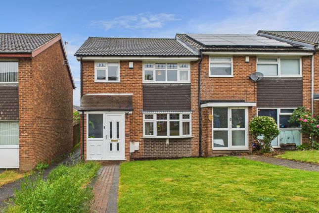 Derwent Crescent, Arnold, Nottingham 3 bed end of terrace house for sale
