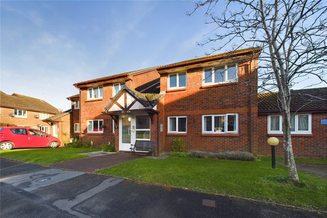 Acorn Drive, Wokingham, Berkshire, RG40 2 bed apartment for sale