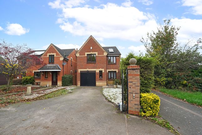 3 bed detached house