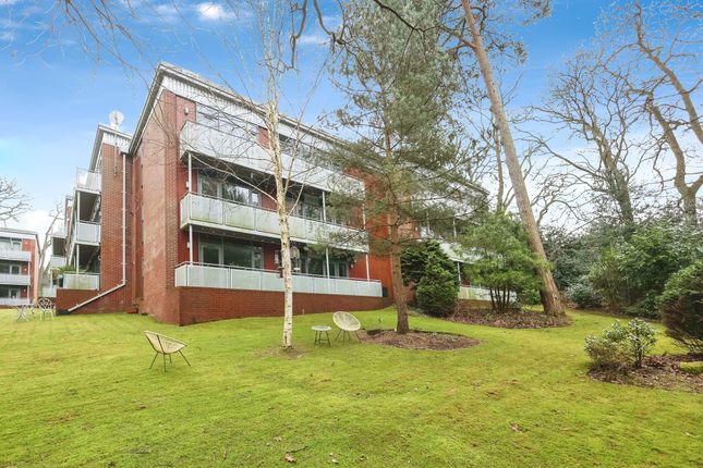 2 bed flat