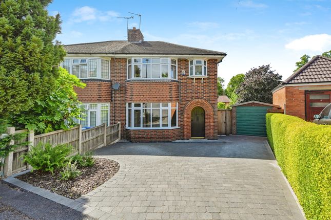 3 bed semi-detached house