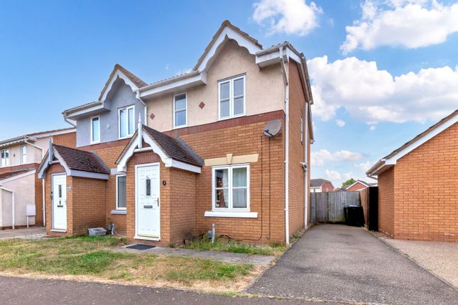 2 bedroom semi-detached house for sale
