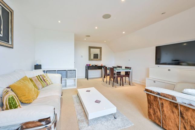 Albury Road, Guildford, GU1 2 bed flat for sale