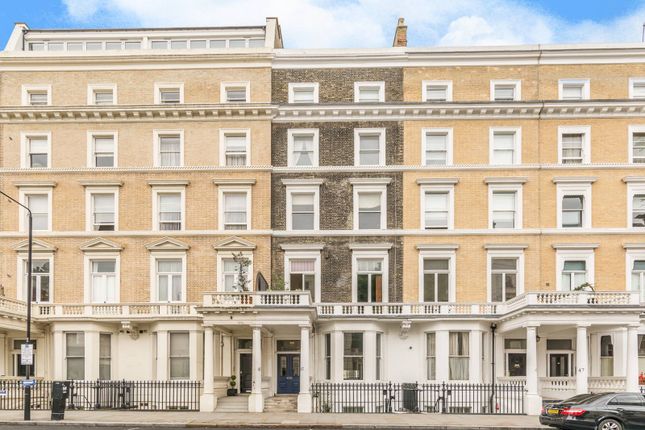 Gloucester Road, South Kensington... 2 bed flat for sale