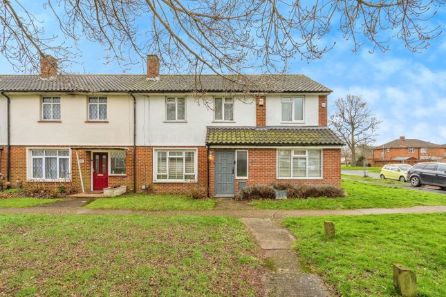 4 bedroom end of terrace house for sale