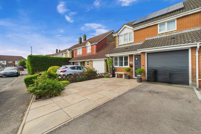 3 bed end terrace house