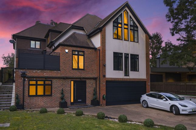 Sundridge Avenue, Bromley 5 bed detached house for sale