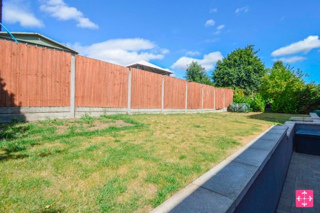 2 bedroom maisonette for sale
